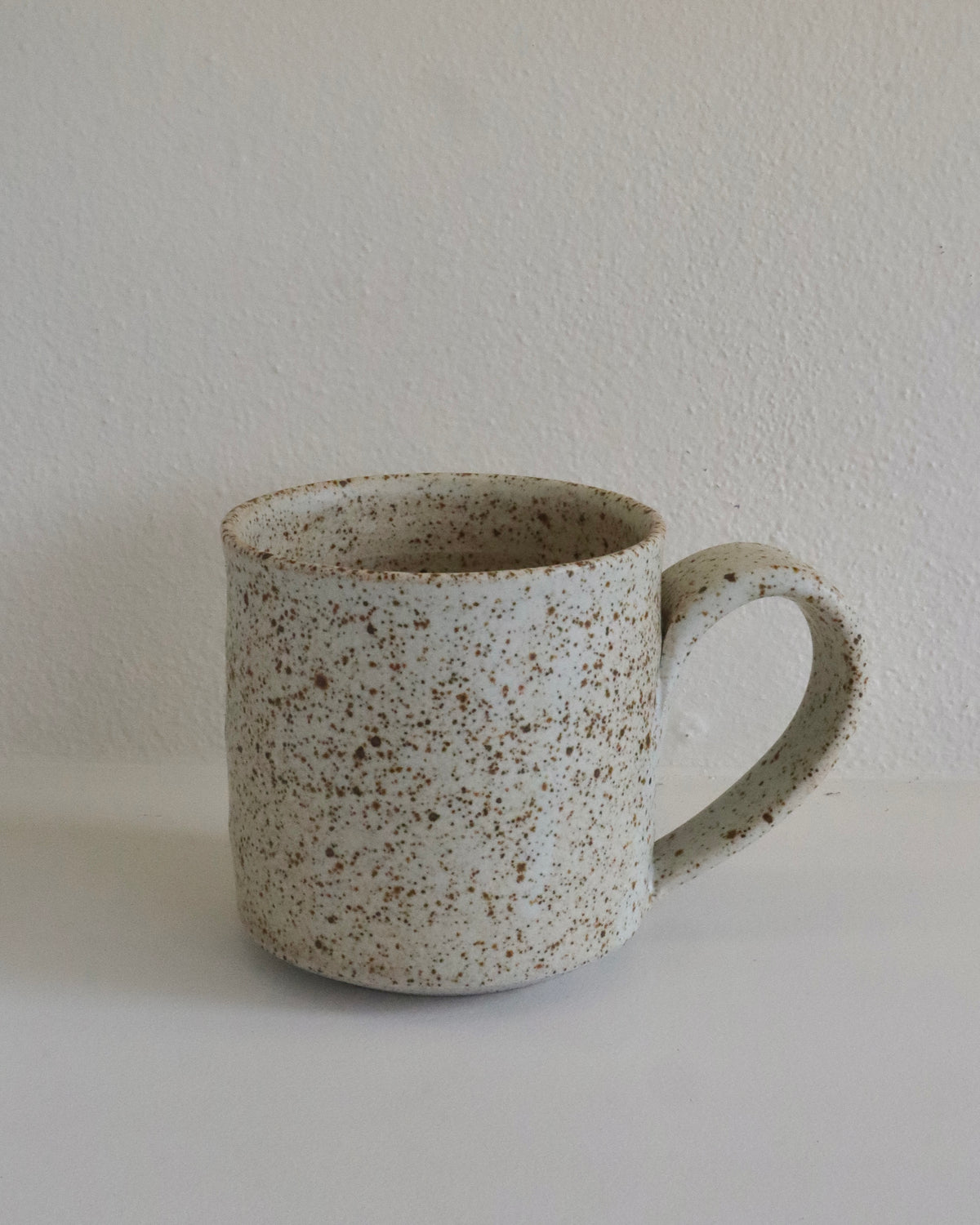 Straight Edge Handmade Mug - Matte Speckled