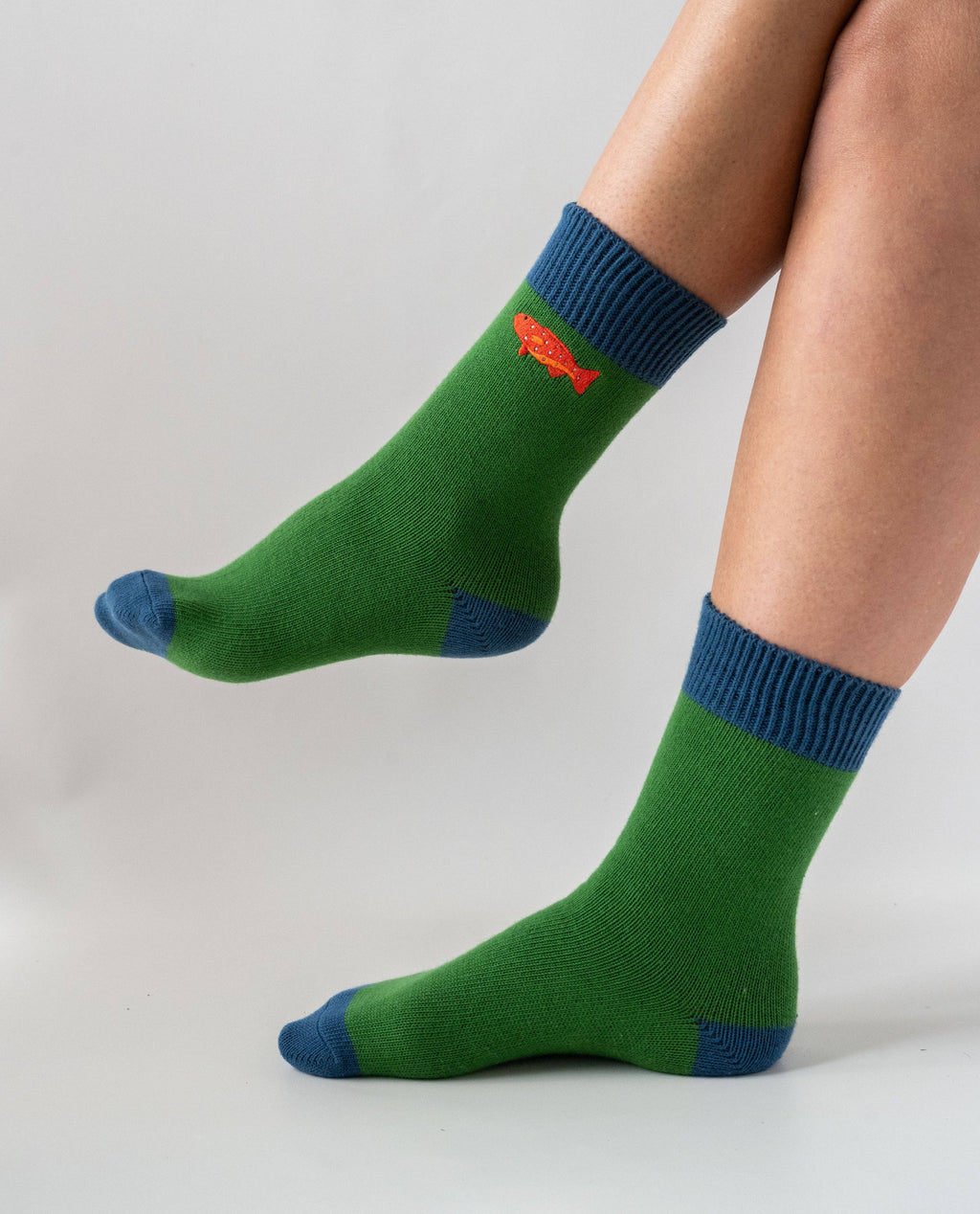 Coral Trout Fish Socks: Medium/Large