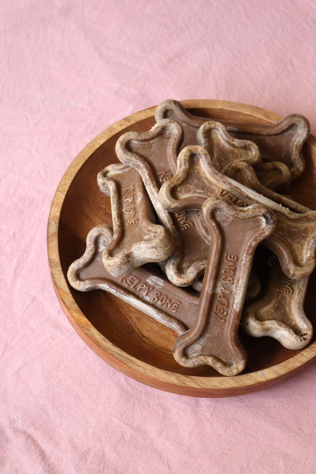 Kelpy Bone Box of 4