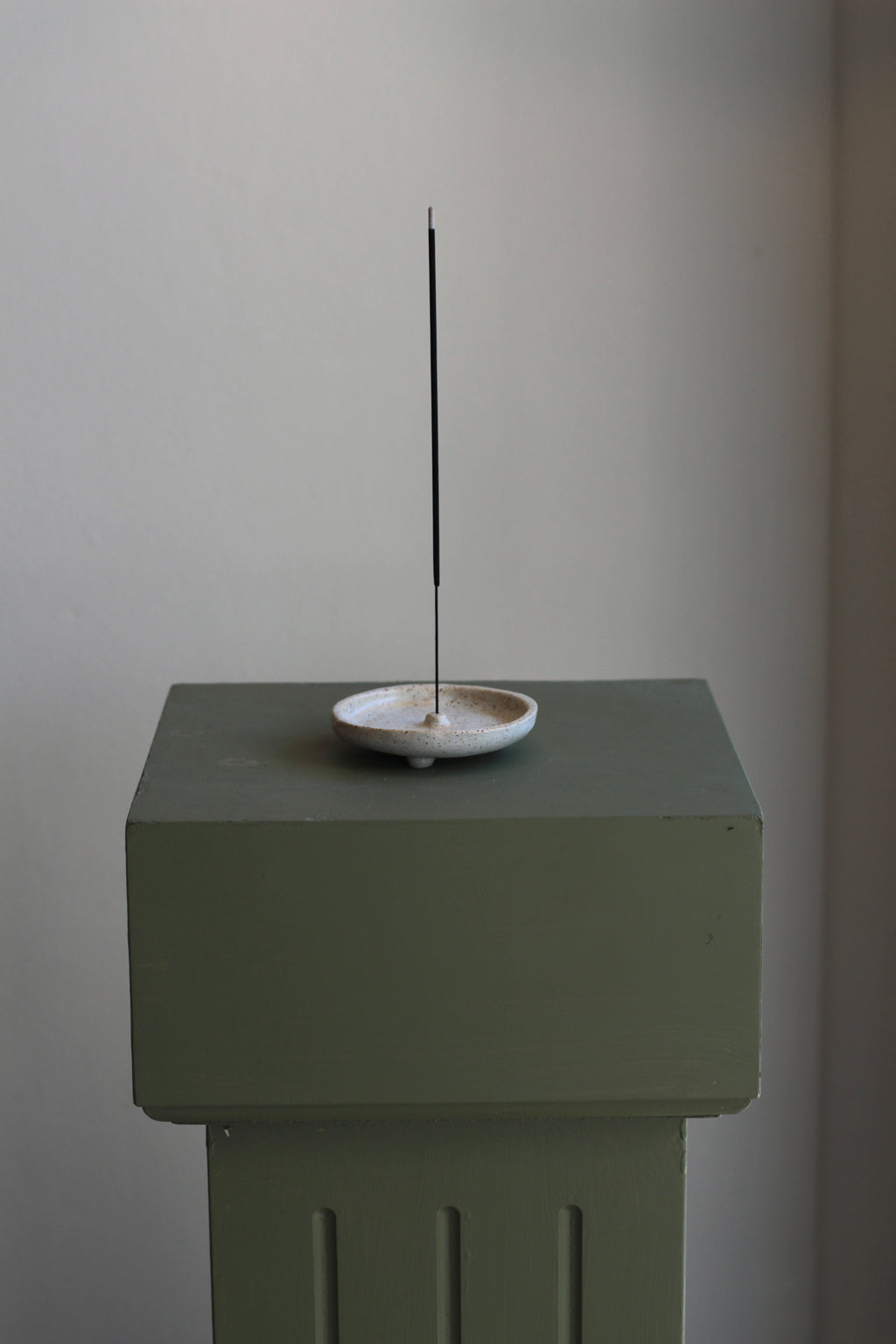 Round Incense Holder